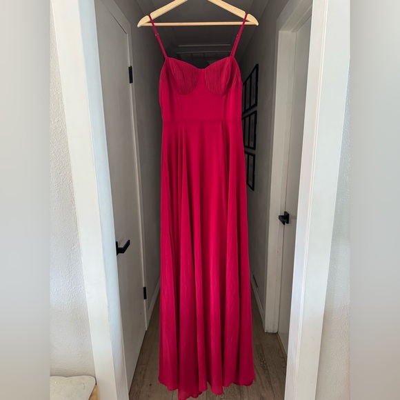 NWOT | Lulus | Cause for Commotion Red Pleated Bustier Maxi Dress | Sz S -  mordernwear.com